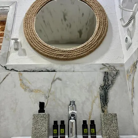 Avia Skiathos, Avia Aether 아파트 스키아토스 타운